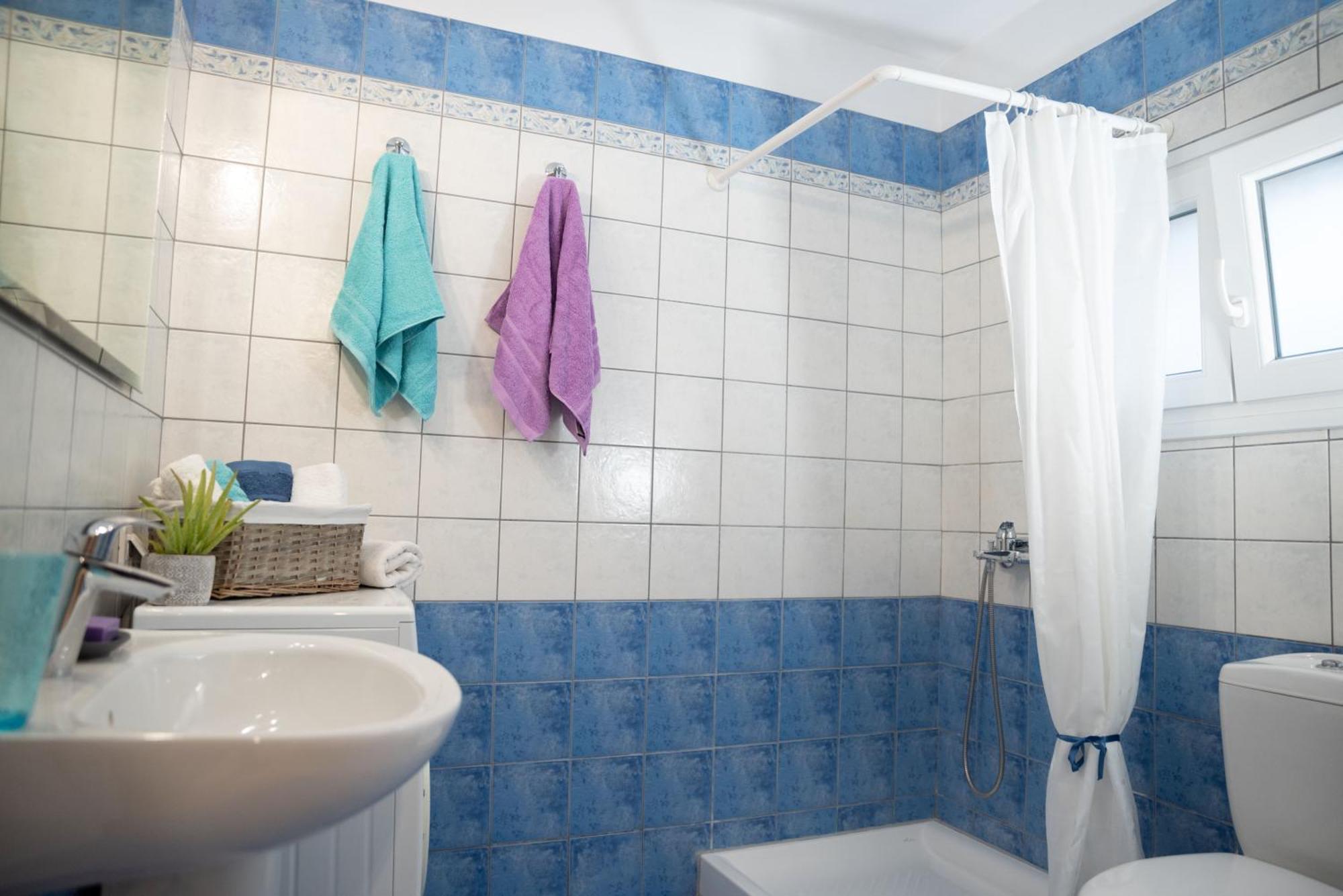 Solari Hill Maisonette Two Private Parking Alepou المظهر الخارجي الصورة