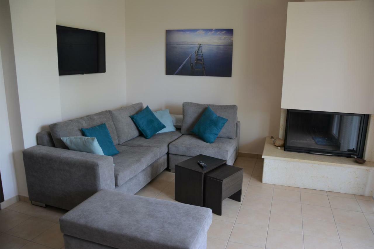 Solari Hill Maisonette Two Private Parking Alepou المظهر الخارجي الصورة